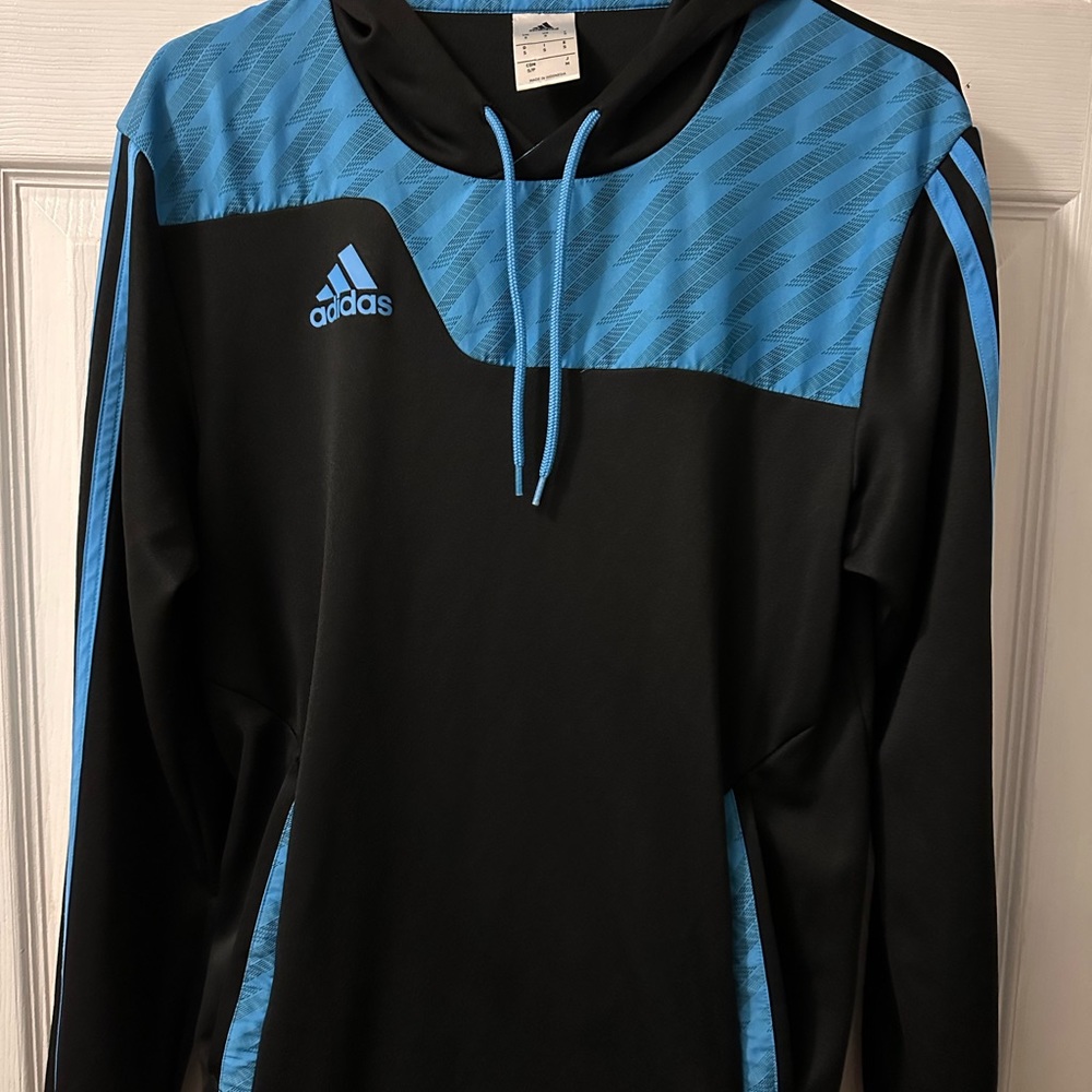 Adidas unisex pullover hoodie with drawstrings and pockets